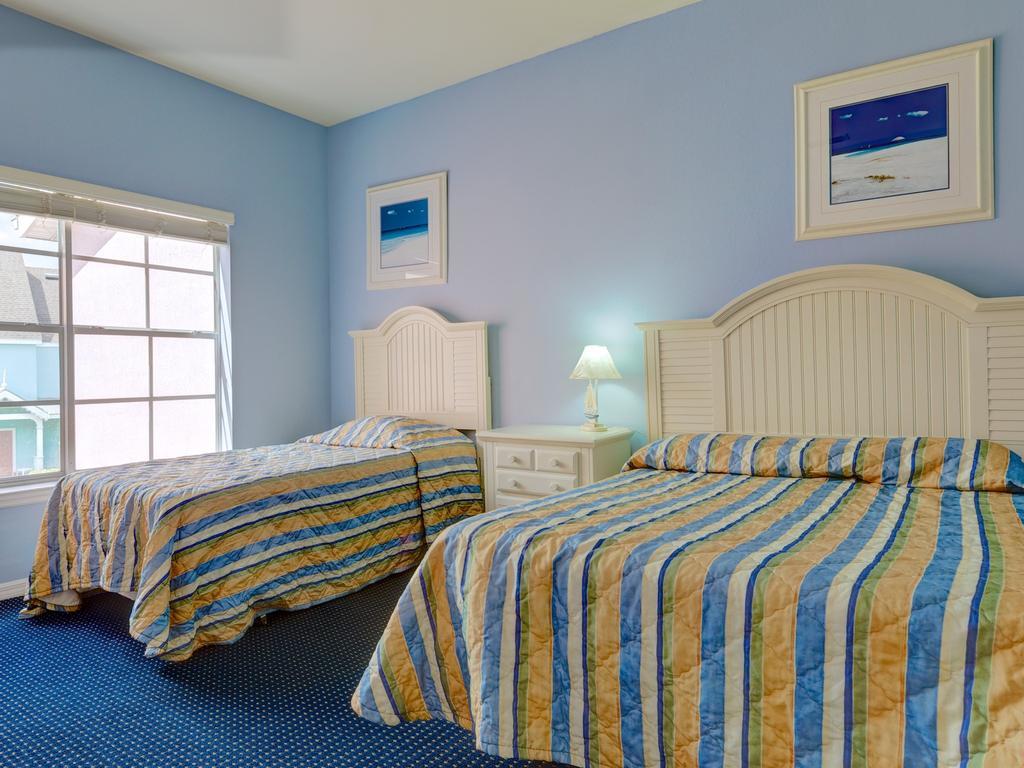 Runaway Beach Resort By Magical Memories -Disney Area كيسيمي الغرفة الصورة